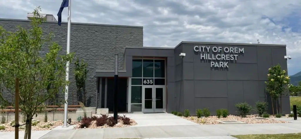 Orem Hillcrest Park Center building.