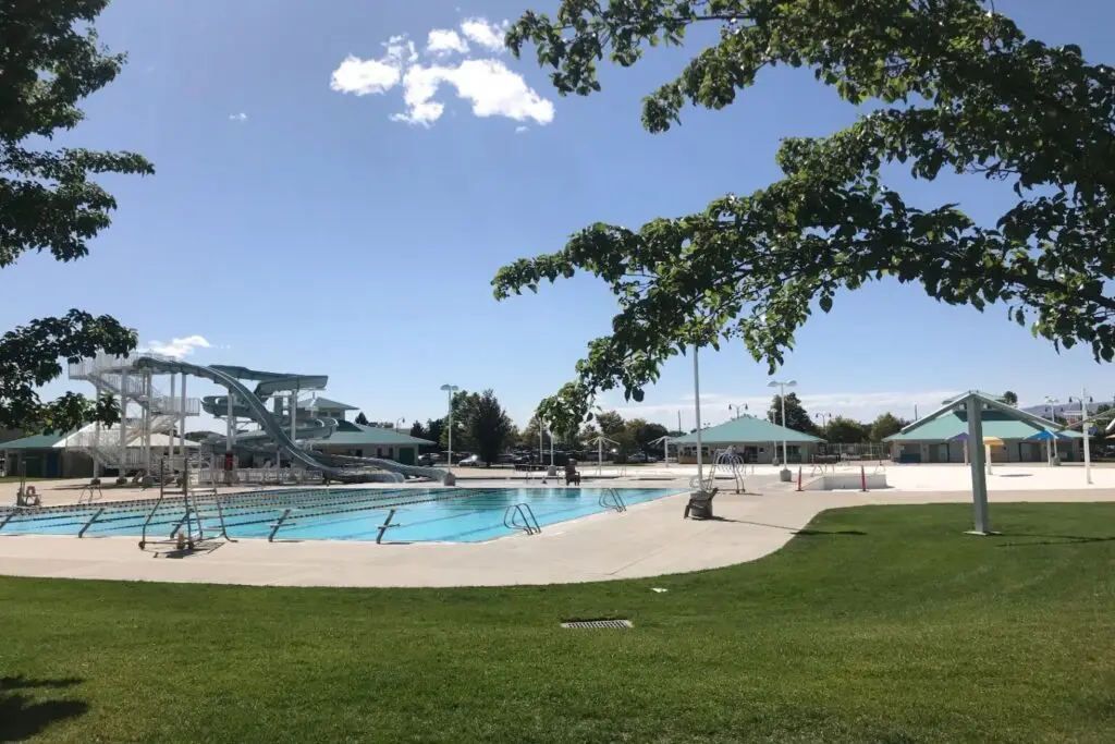 Scera Park pool.